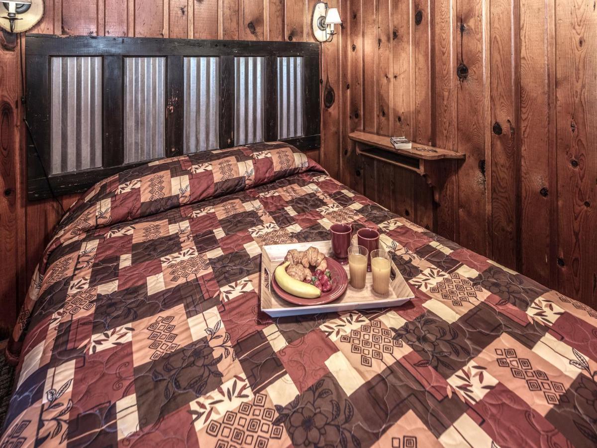 Destiny Cabin, 2 Bedrooms, Fireplace, Midtown, Sleeps 7 رويدوسو، نيومكسيكو المظهر الخارجي الصورة