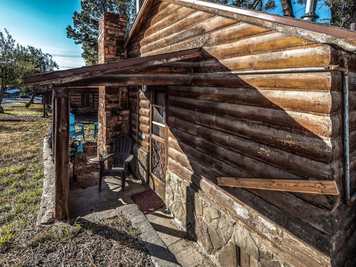 Destiny Cabin, 2 Bedrooms, Fireplace, Midtown, Sleeps 7 رويدوسو، نيومكسيكو المظهر الخارجي الصورة